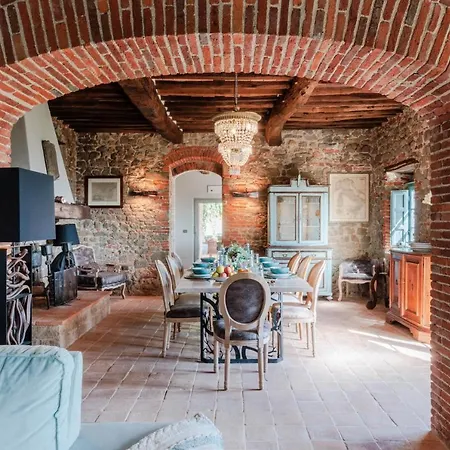 Alice, Panoramic Stone To Sleep 10 Villa